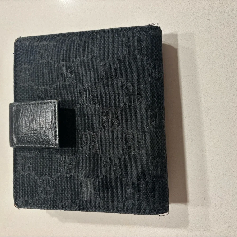 Gucci Black Canvas Tri-Fold Horsebit Wallet with Red and Green Line - Picture 9 of 9